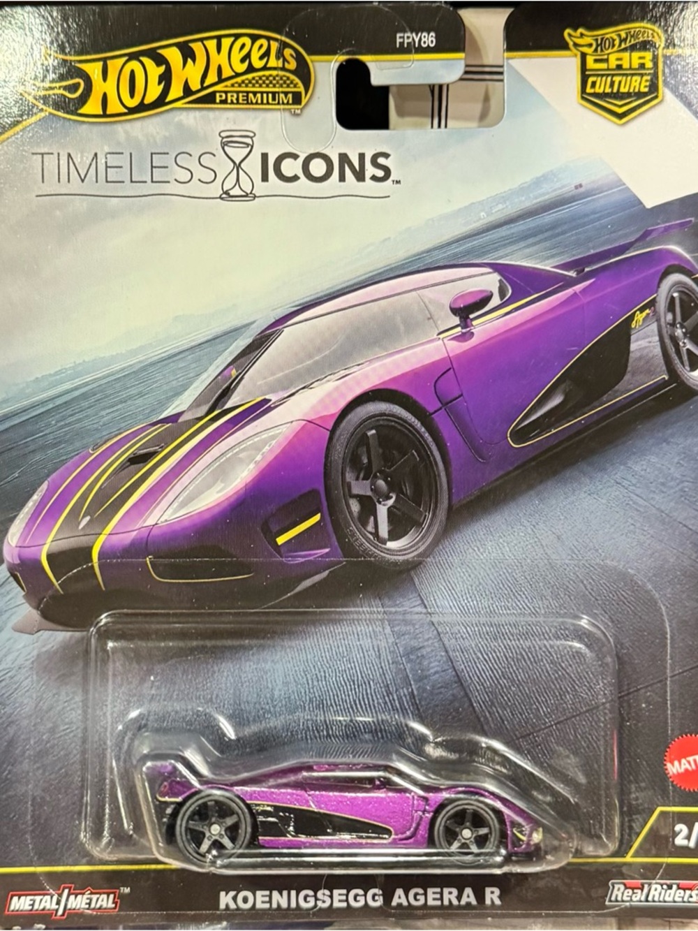 Hot Wheels Premium Koenigsegg Agera R - Purple